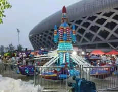 游乐场自控飞机12臂游乐设备